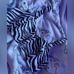 SOLD •• TRIPP NYC crop